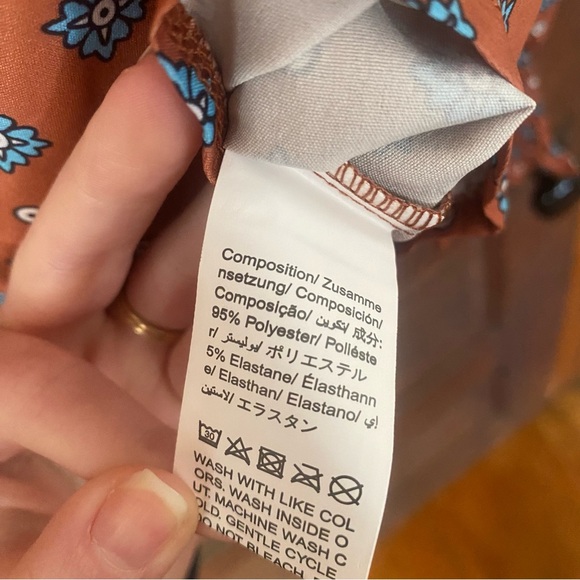 SHEIN Orange and Blue Floral Blouse - Picture 6 of 8